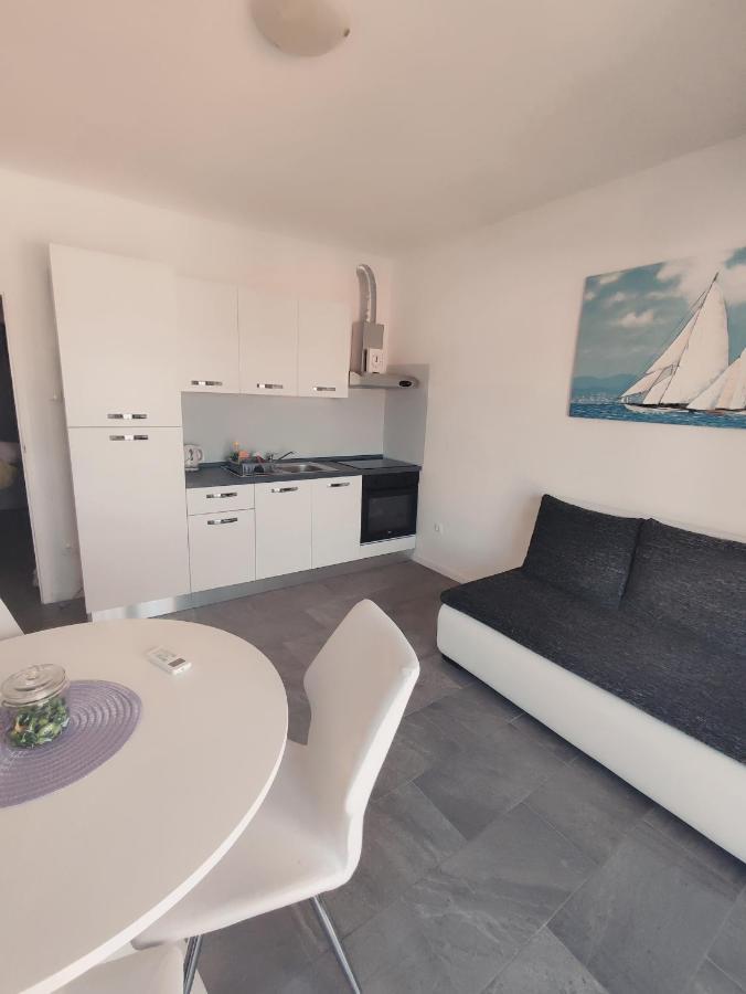 Apartman Providenca - Trogir - Close To Beach Ngoại thất bức ảnh