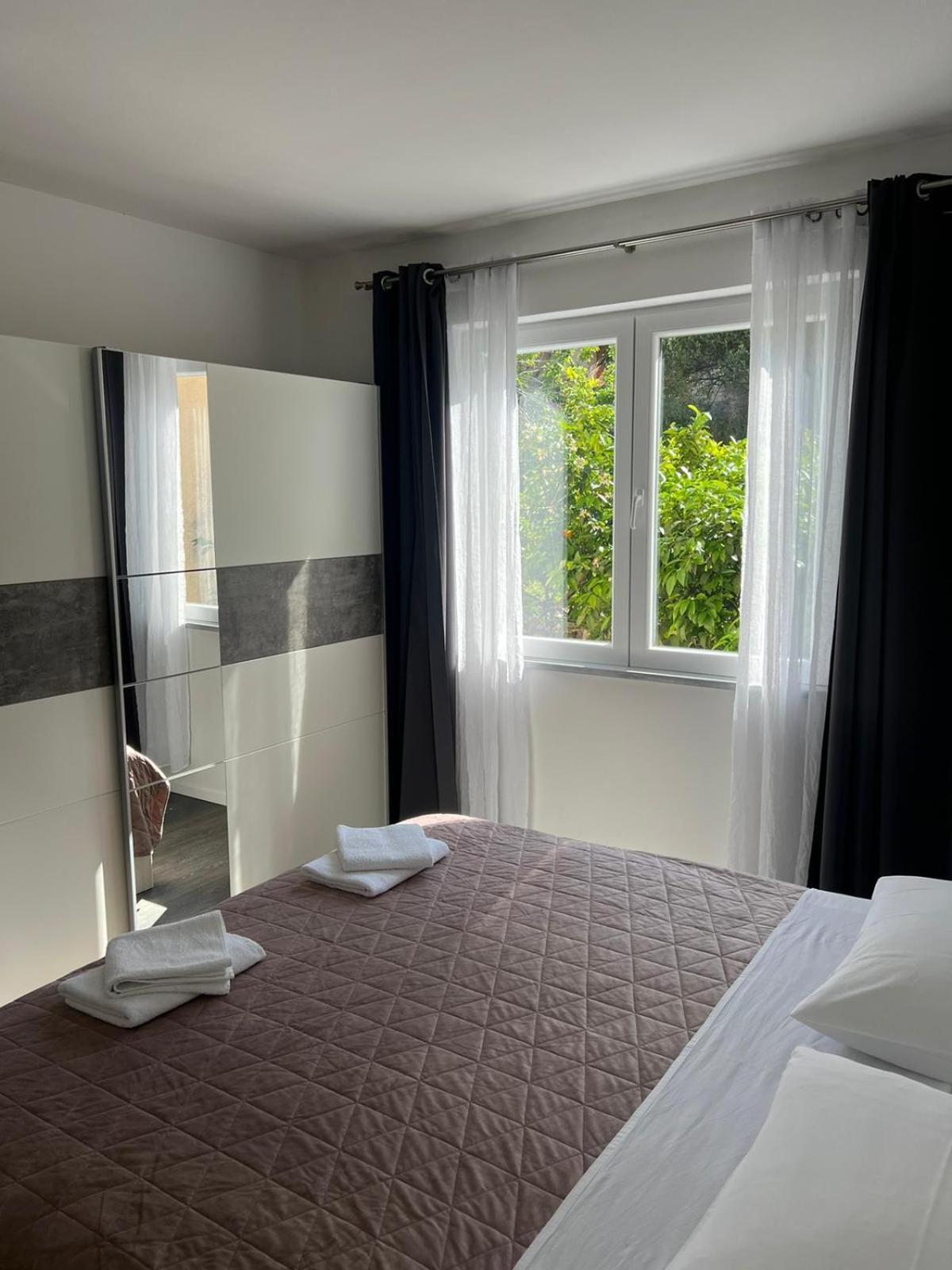 Apartman Providenca - Trogir - Close To Beach Ngoại thất bức ảnh